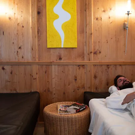 Glanzer Homes Hochsoelden Couette-café 3*