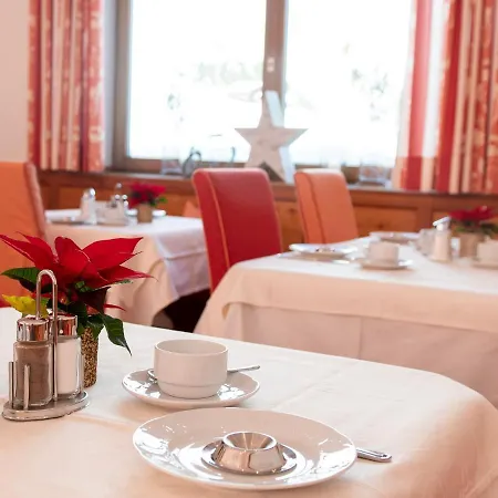 Glanzer Homes Hochsoelden Couette-café Sölden