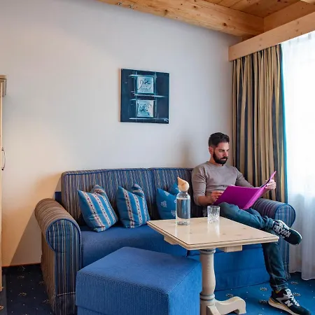 ベッド・アンド・ブレックファスト Glanzer Homes Hochsoelden ゼルデン