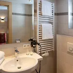 Glanzer Homes Hochsoelden 住宿加早餐酒店 3*
